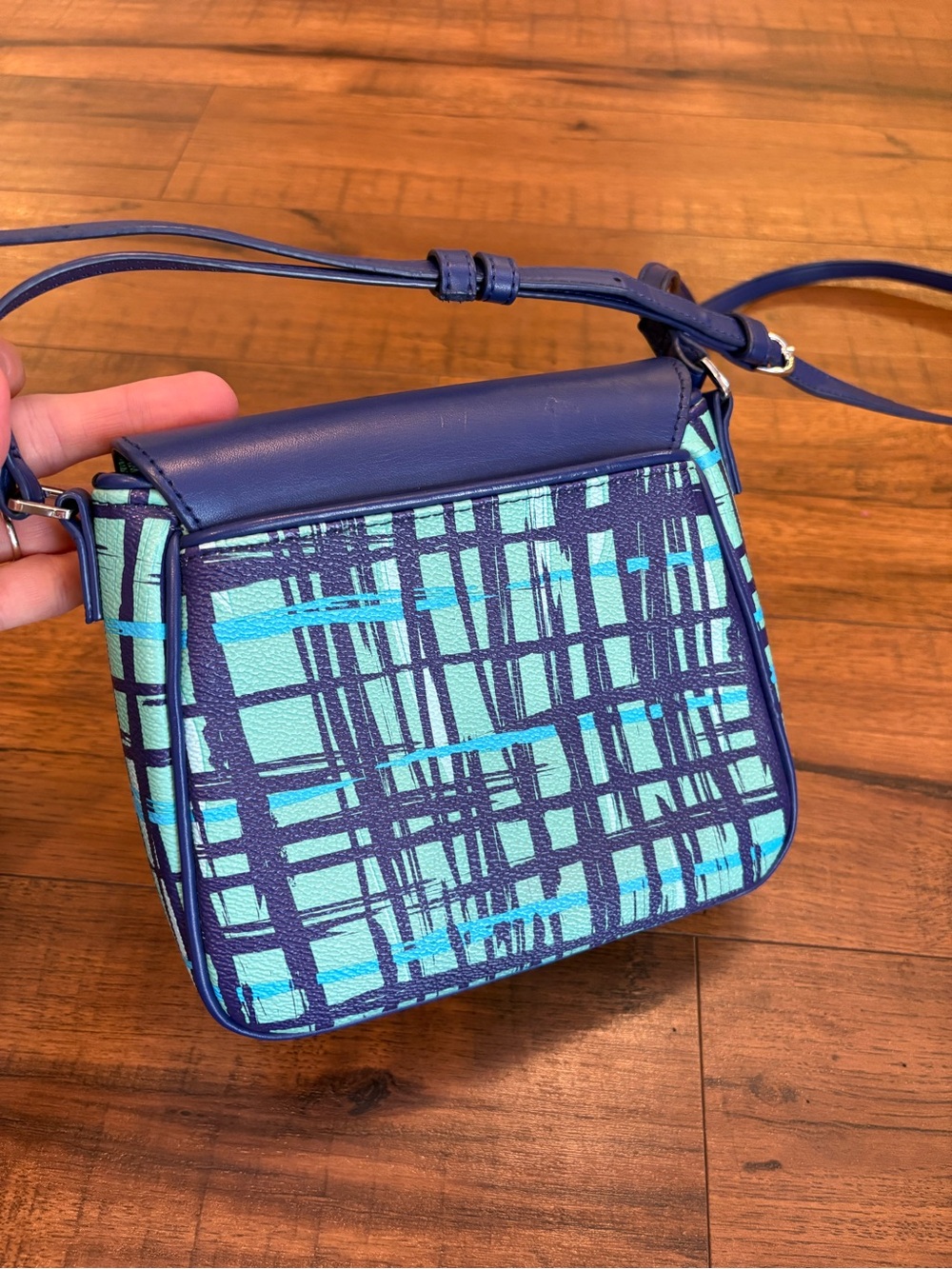 VERA BRADLEY Tassel Crossbody Purse Navy Teal Art Plaid Faux Leather - Picture 3 of 10